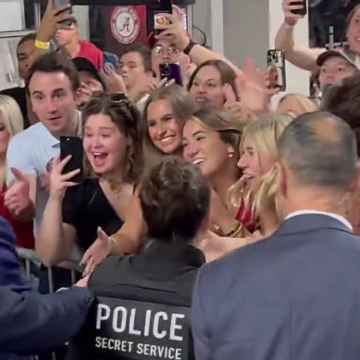 Trump Receives Loud Welcome at Alabama-Georgia Football Game