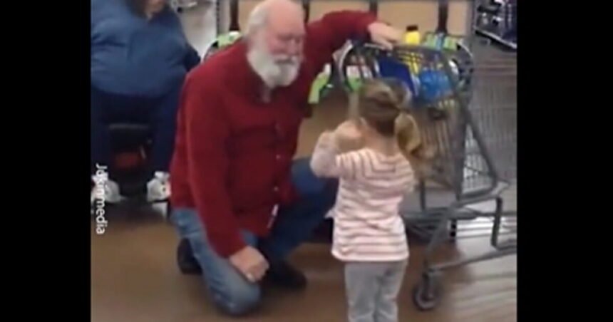 CLASSIC CHRISTMAS VIDEO: Bearded Man in Store Plays Along When Little Girl Mistakes Him for Santa Claus | The Gateway Pundit