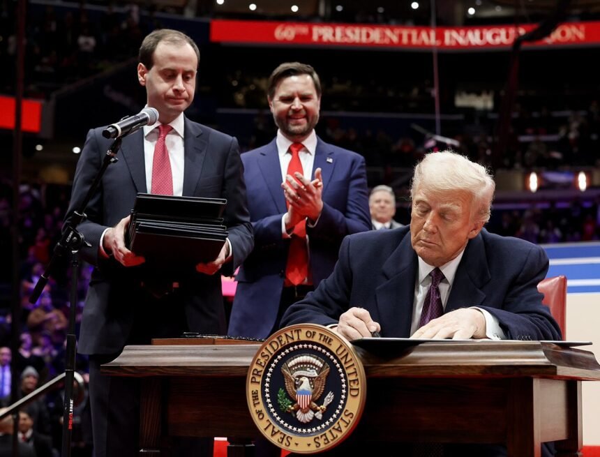 trump_day_1_executive_order_signing.jpg Exposing Media Bias: The Truth About Trump’s Birthright Citizenship and Drug Pricing Executive Orders | The Gateway Pundit